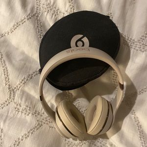 Beats By Dre Solo3 Wireless Headphones